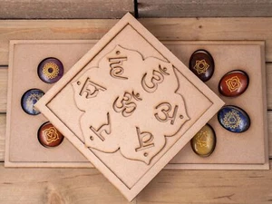 Cristales CHAKRA en caja de madera de tablero de rejilla de cristal, Om Namaste - cuidado personal, E1755 - Imagen 1 de 10