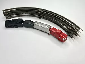 Vintage Marx Plastic Wind Up One Piece Train with Circle of Track - Original - Picture 1 of 7