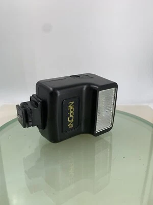 NIPPON FLASH UNIT AUTO SHOE MOUNT BLACK PERFECTLY WORKING TESTED - 95 - Image 1 of 4
