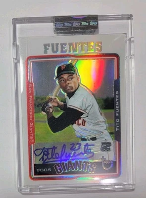 2005 Topps Retired Signature Tito Fuentes #Refractor TA-TF Autograph #2/25 - Image 1 of 2