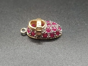 14k Yellow Gold Flip Flop Charm Pendant With Ruby Stones 2.3g J1 - Picture 1 of 5