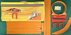 Vtg 1968-1969 Hot Wheels Action Set Gear Box Case w/ Tracks, Loop, Accessories - Picture 1 of 24