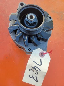 7970511 Alternator 7923 12v - Picture 1 of 4