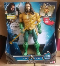 Aquaman Trident Strike 12" 30 + Sounds & Phrases Lights Up & Spinning SEALED NEW