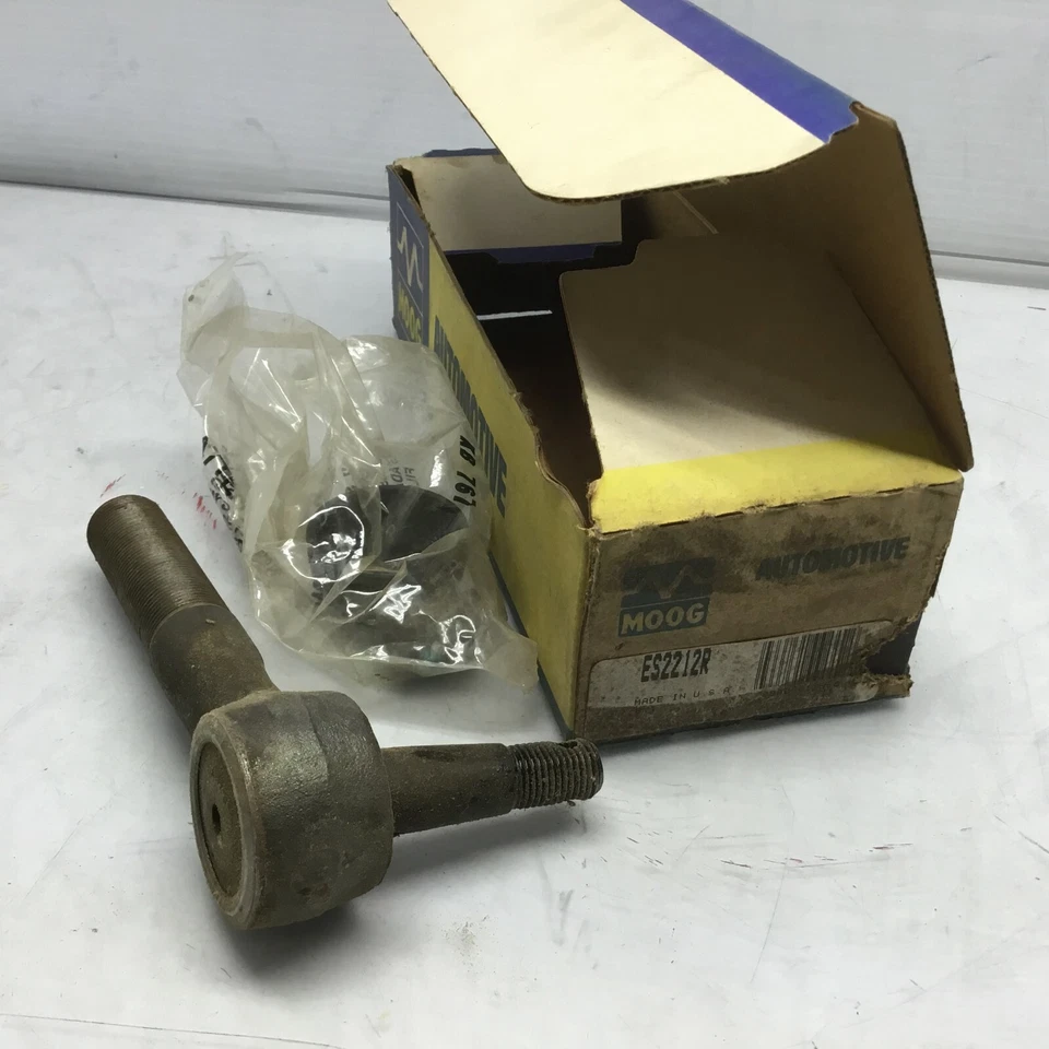 MOOG ES2212R Tie Rod End - Image 1 of 1