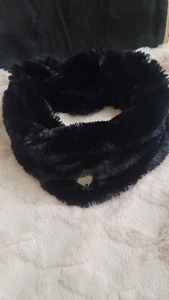 Juicy Couture Kids Infinity Scarf. Great condition. One Size - Picture 1 of 8