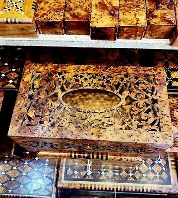 New Tissue Box Cover wooden handmade cube, Thuya, Bathroom Accessoires home deco Foto 1 de 4