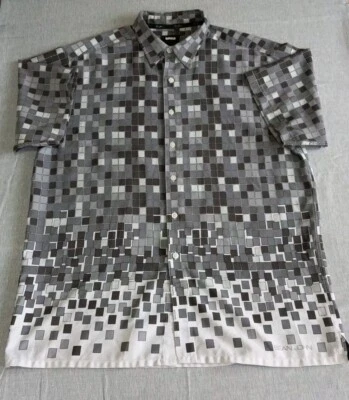 Sean John Men's Large Short Sleeve Buttons Color Block Polyester Gray Shirt - Image 1 of 4