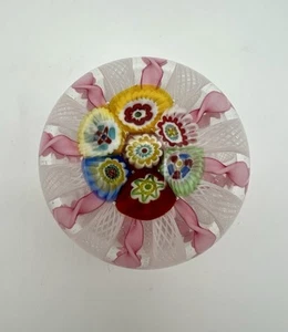 Vintage Murano Kunst Glas Millefiori Latticino rosa & weißes Band Briefbeschwerer 2" - Bild 1 von 5