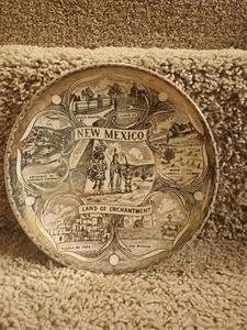 NEW MEXICO VINTAGE SOUVENIR COLLECTOR PLATE PAINTED & RIMMED IN GOLD 7 1/4" NICE - Picture 1 of 4