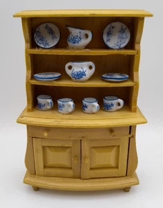 Puppenhaus Möbel mit Geschirr, Buffet (Kredenz) Holz handgefertigt Germany - Bild 1 von 9