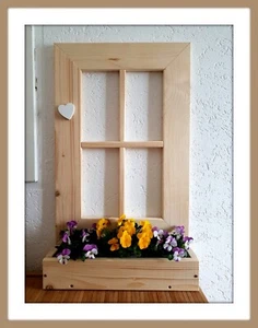 Fenster ohne Glas mit Blumenkasten, Fensterrahmen, Spielhaus, Gartenhaus, Deko - Bild 1 von 7