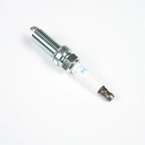 1x Genuine Renault Ignition Spark Plug Captur Clio Megane Twingo 224019133R - Picture 1 of 4