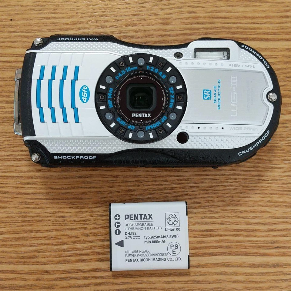 Cámara digital Pentax WG-3 blanca azul impermeable 16 MP 4x zoom óptico WG-3WHBL Foto 1 de 1