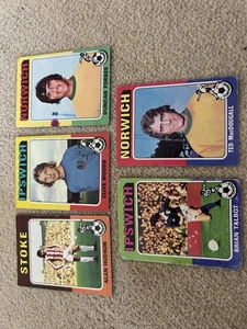 5 TOPPS Bazooka Football Cards 1974/75 Incl Brian Talbot Ipswich - Picture 1 of 2