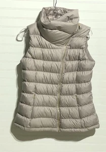 Chaleco acolchado Athleta Downabout Cardamomo Spice cremallera asimétrica para mujer M - Imagen 1 de 8