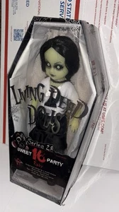 Living Dead Dolls Variant Ruby Series 28 GITD Glows LDD Mezco New - Picture 1 of 2