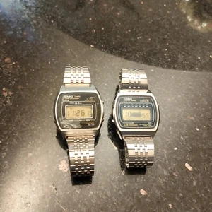 1980s as a Lot Tow Vintage Working Watches Casio Lithium 5 & Alarm Chronograph - Picture 1 of 24