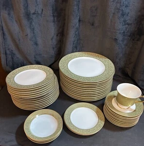 SANGO -Versailles- 3632 Fine China Dinnerware Green w/Gold Filigree Open Stock - Picture 1 of 8
