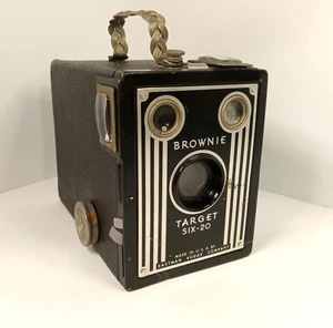 Vintage Eastman Kodak Target Brownie Six -20 Box Camera 620 Shutter OK -ungetestet - Bild 1 von 9