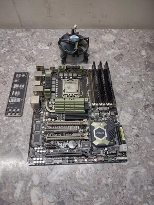 ASUS SABERTOOTH X58 ATX Intel LGA1366 DDR3 mit Core i7-950, 12GB COMBO!!!! - Bild 1 von 4