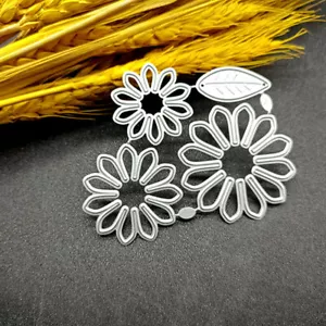 Chrysanthemum Leaf Metal Cutting Dies DIY Scrapbooking Embossing Card Craft - Picture 1 of 12