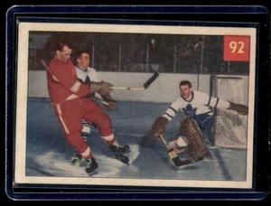 Parkhurst Harry Lumley Stops 1954-55/Gordie Howe/Ron Stewart #92 excelente casi nuevo - Imagen 1 de 2