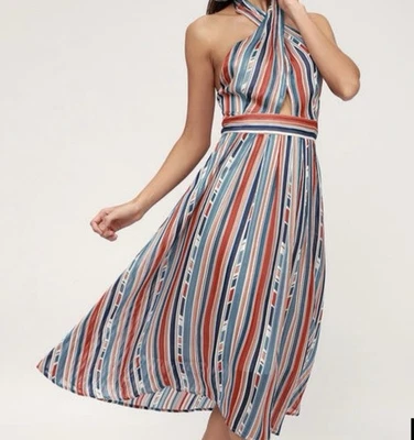 Vestido midi halter a rayas múltiples azul azulado Gemma ASTR the Label talla mediana Foto 1 de 4