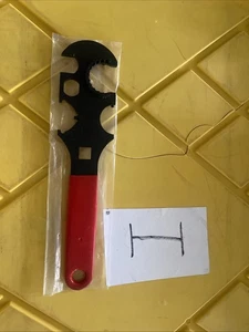 Heavy Duty Steel Multi Wrench Multi Hand Tool - Picture 1 of 5