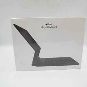 NEW Apple Magic Keyboard for iPad Pro 11 Inch 4TH GENERATION  MXQT2LL/A A2261 - Picture 1 of 5