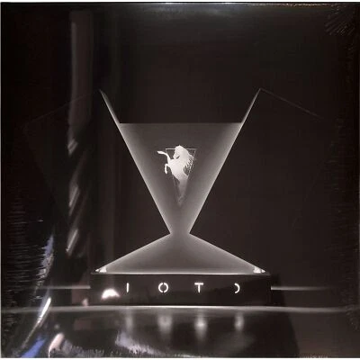 Various Artists / IN ORDER TO DANCE 4.0 (3LP) / R&S / RS2220 / 05244051 / 3x12  - Bild 1 von 2