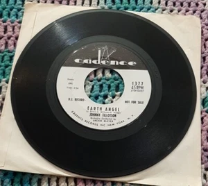 Johnny Tillotson WLP promo 45 Pledging My Love / Earth Angel Cadence 1377 vg+ - Bild 1 von 2