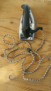 GENERAL ELECTRIC DRY IRON #149F113 VINTAGE IRON  - Picture 1 of 2
