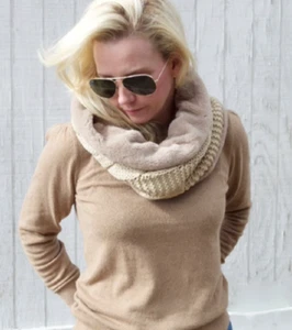 Concierge Chunky Knit Caramel Infinity Scarf with Faux Fur Lining One Size - Picture 1 of 1