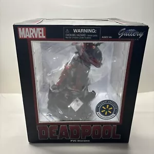 Marvel Diamond Select Gallery DEADPOOL PVC Diorama, Rare 2020 Walmart Exclusive - Picture 1 of 7