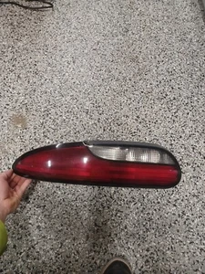 98-02 Chevy Camaro Tricolor Driver Side Left Tail Light Housing 16523691 OEM - Bild 1 von 24