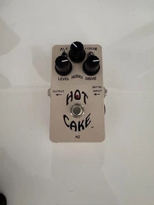 CROWTHER AUDIO HOT CAKE Overdrive V2 perilla distorsión efecto guitarra pedal bajo - Imagen 1 de 2