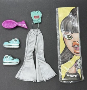 2001 Bratz Flaunt It Jade Fashion Accessories w/ Poster MGA - Excellent Cond EUC - Picture 1 of 6