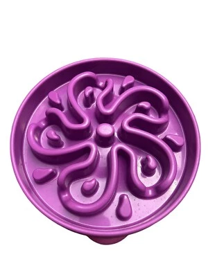 Tigela interativa para cães Outward Hound Fun Feeder roxa 10" diâmetro - Imagem 1 de 3