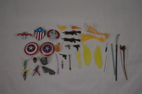 Marvel Legends 3.75" Large Accessory Lot Falcon, Captain America, MORE Cover