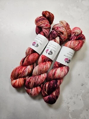 Sw Merino Einzeln, Griffweise Gewicht, 100g, Rubin Rhapsodie - Bild 1 von 4