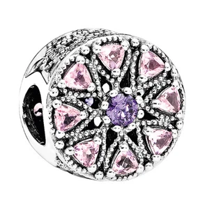 PANDORA Charm 791974NPRMX Shimmering Medallion Cubic Silver Charm RRP $109 - Picture 1 of 1