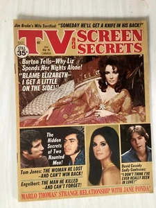 TV AND SCREEN SECRETS - October 1971 - DAVID CASSIDY, GOLDIE HAWN, BOBBY SHERMAN - Picture 1 of 2