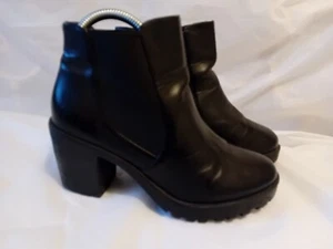 KURT GEIGER CARVELLA Black Leather Chelsea Boots UK6 EU39 - Picture 1 of 6