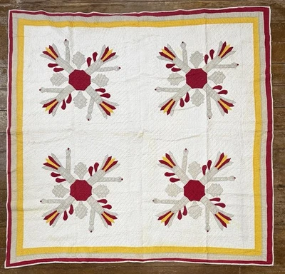 古董拼布被子 72x72 橡木叶和火鸡(?) 可爱图案绗缝 — 第 1/4 张图片