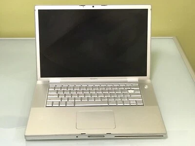 MacBook Pro 15 inch Core 2 Duo Early 2008 | 2.4GHz, 2 GB RAM | No HD | FOR PARTS - Image 1 of 4