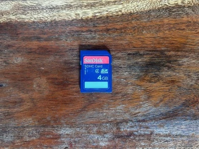 Sandisk 4GB SD Card SDHC Memory Card for Camera Universal - Blue Class 4 - Image 1 of 3