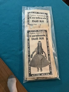 Indianer Cornhusk Puppe Bastelset kreatives Projekt Geschichte VERSIEGELT - Bild 1 von 2