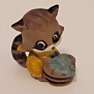 Lefton Raccoon Figurine H172 Miniature Mini Girl Yellow Apron w/ Dishes/Laundry - Picture 1 of 12