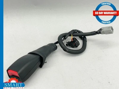 Оригинальная защелка приемника пряжки ремня безопасности переднего правого пассажира для Lexus SC430 Z40 02-10 - Изображение 1 из 4